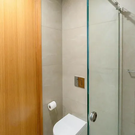 Apartment Modern & Cozy By Hostwise Porto