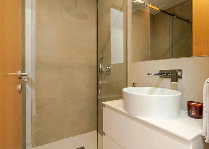 Modern & Cozy By Hostwise *