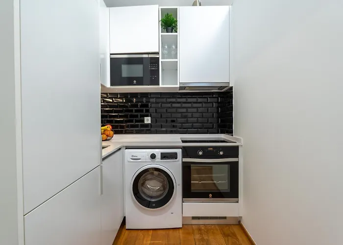 Modern & Cozy By Hostwise *