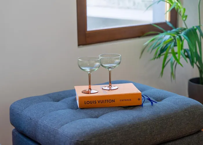 Modern & Cozy By Hostwise *