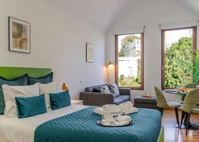 Modern & Cozy By Hostwise *