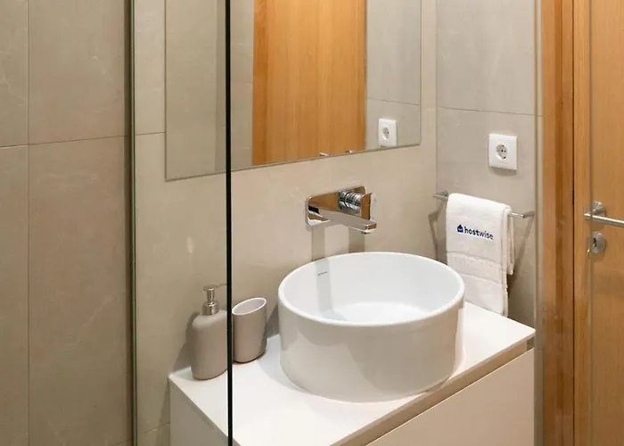 Modern & Cozy By Hostwise Porto